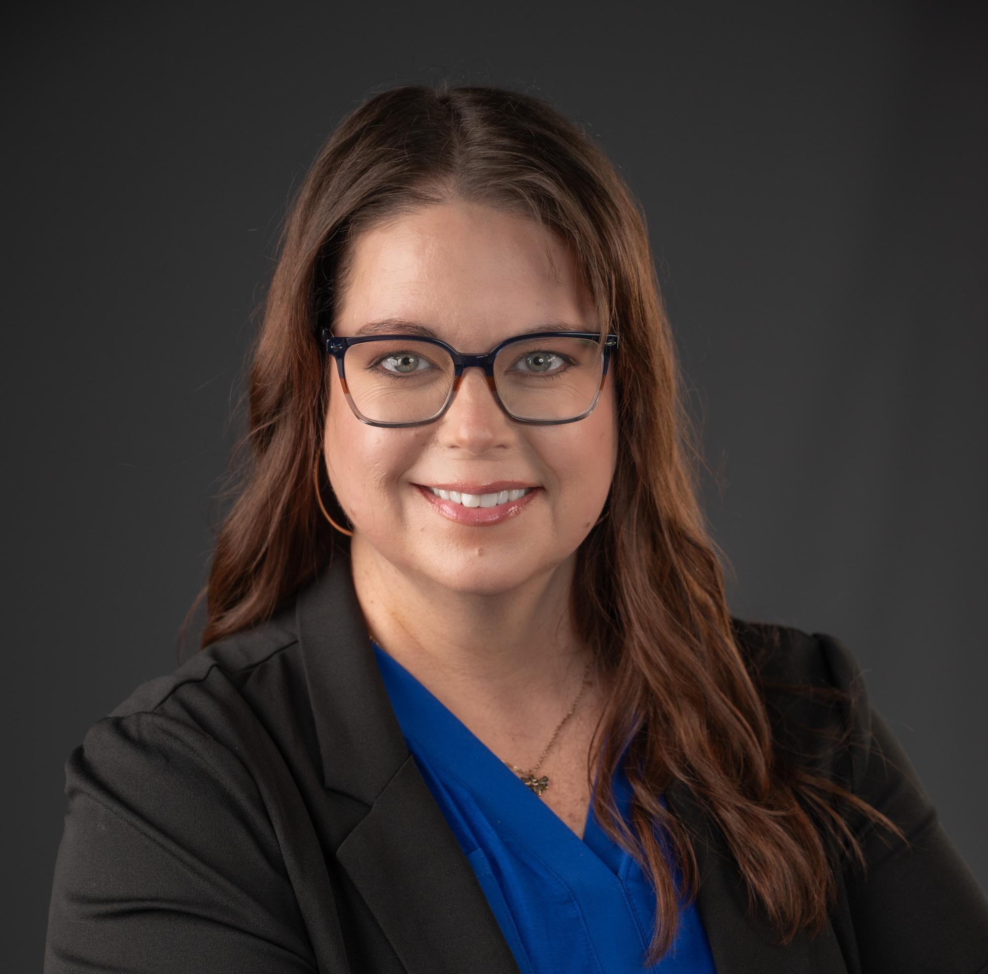Jennifer Borens Headshot Picture Jenn Borens